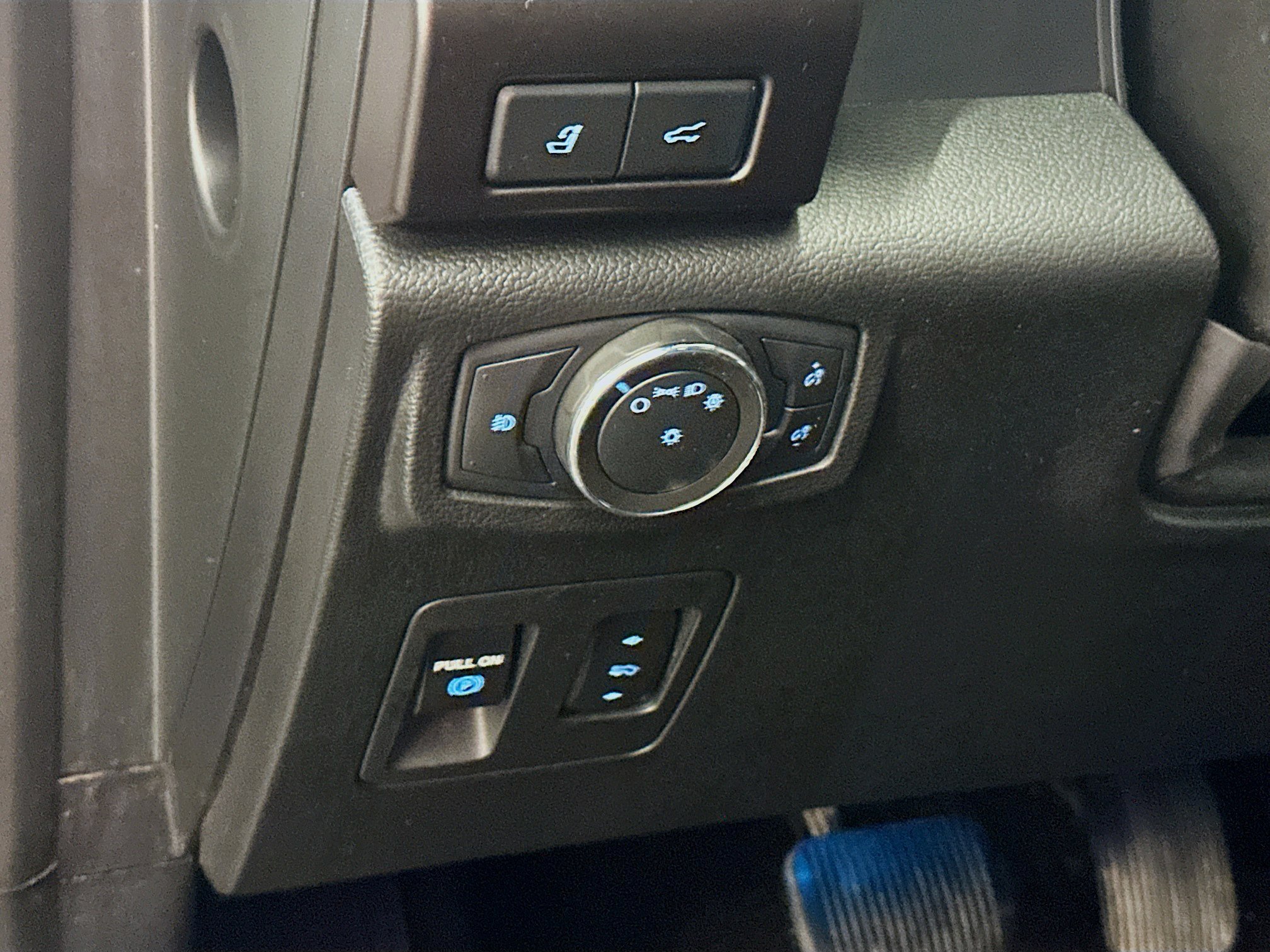 Used 2021 Ford Expedition Limited AWD/4WD image 17