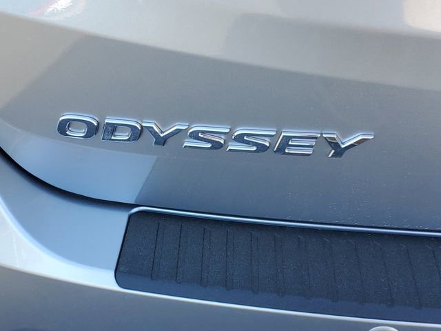 New 2026 Honda Odyssey Touring image 7