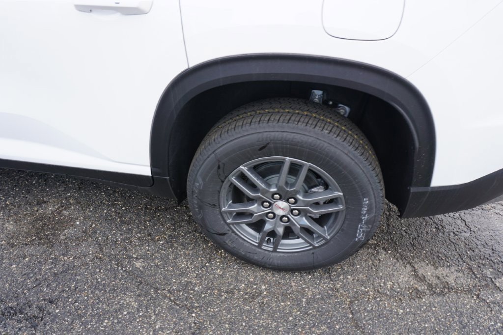 New 2025 GMC Acadia Elevation w/ LPO, Floor Liner Package image 9