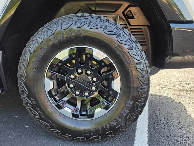 Used 2022 GMC Hummer EV Edition 1 w/ LPO, Illumination Package AWD/4WD image 12