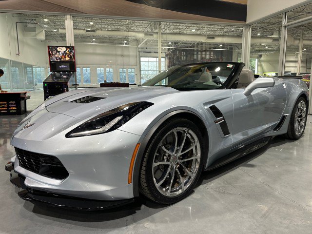 Used 2017 Chevrolet Corvette Grand Sport RWD image 1