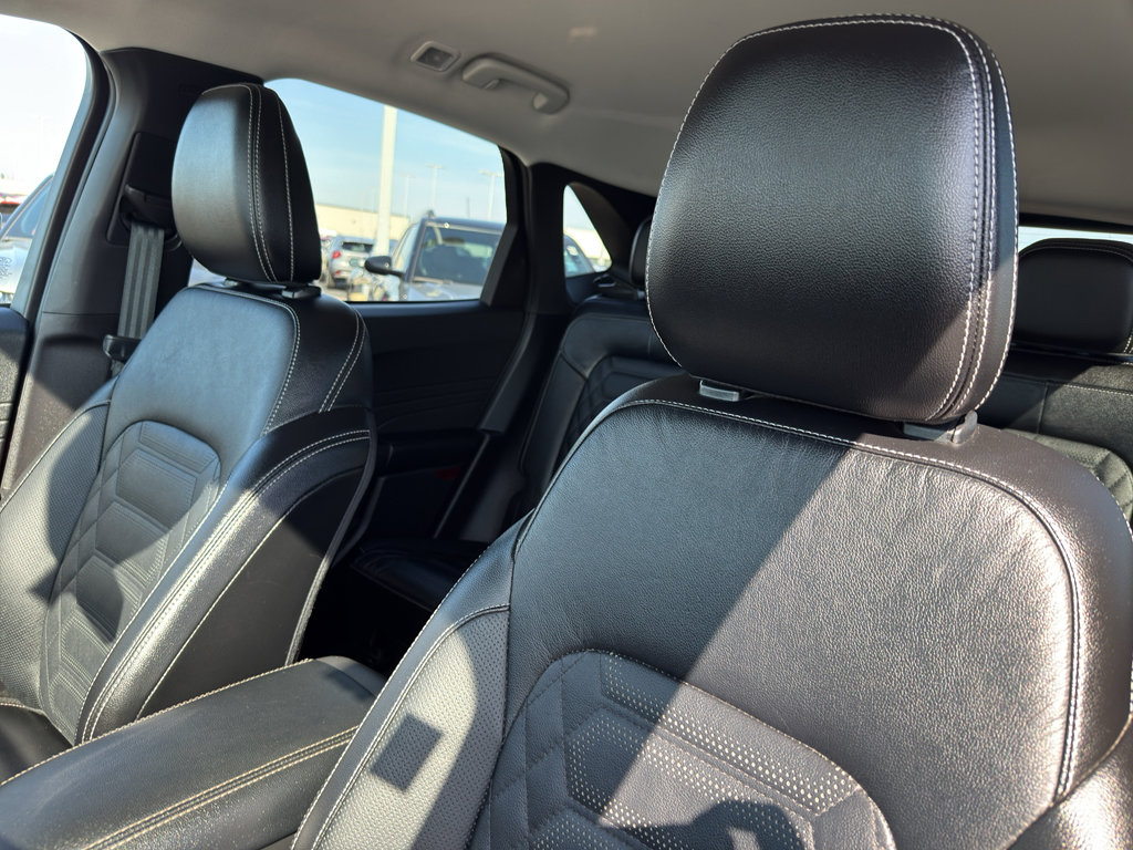 Used 2023 Ford Escape SE w/ PHEV Premium Package FWD image 28