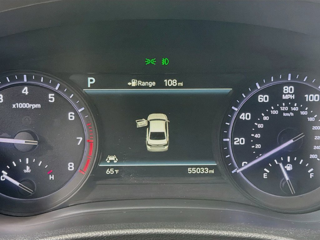 Used 2018 Genesis G80 3.8 w/ Option Group 02 AWD/4WD image 14