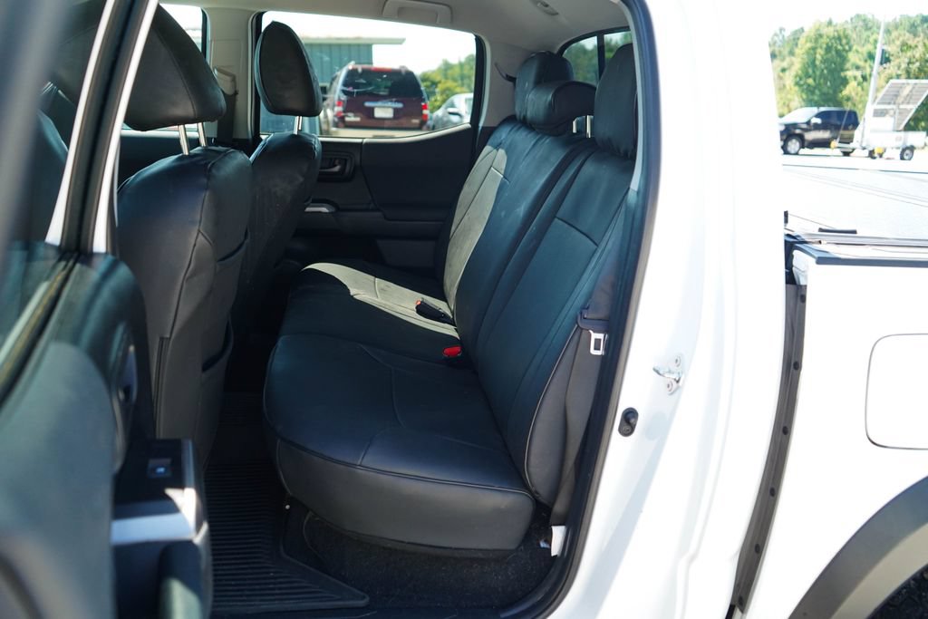 Used 2022 Toyota Tacoma SR5 w/ Trail Edition AWD/4WD image 9