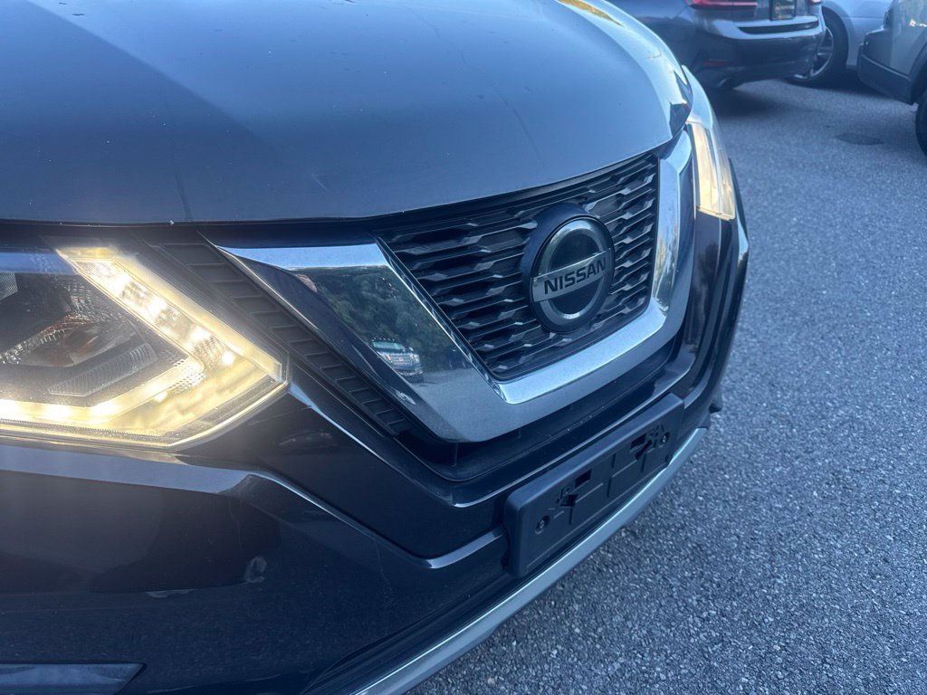 Used 2020 Nissan Rogue SV AWD/4WD image 8