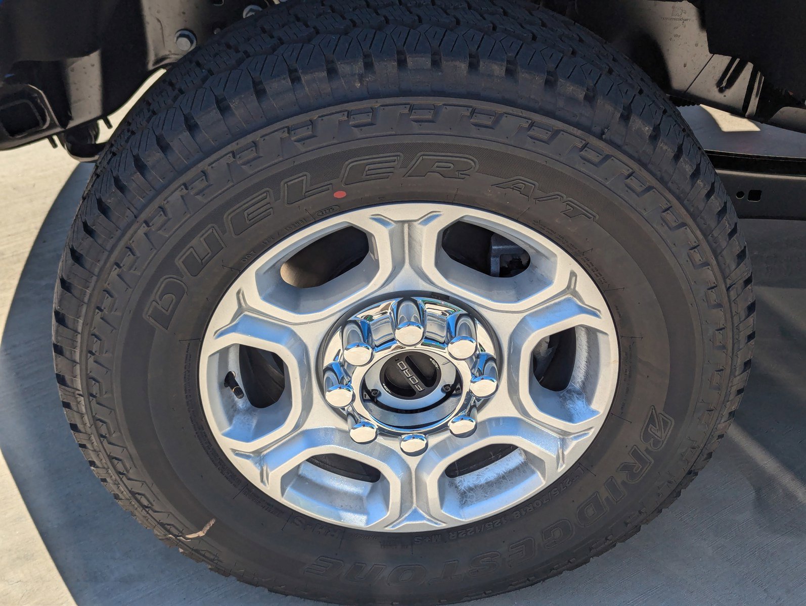 New 2026 Ford F250 XLT w/ FX4 Off-Road Package AWD/4WD image 7