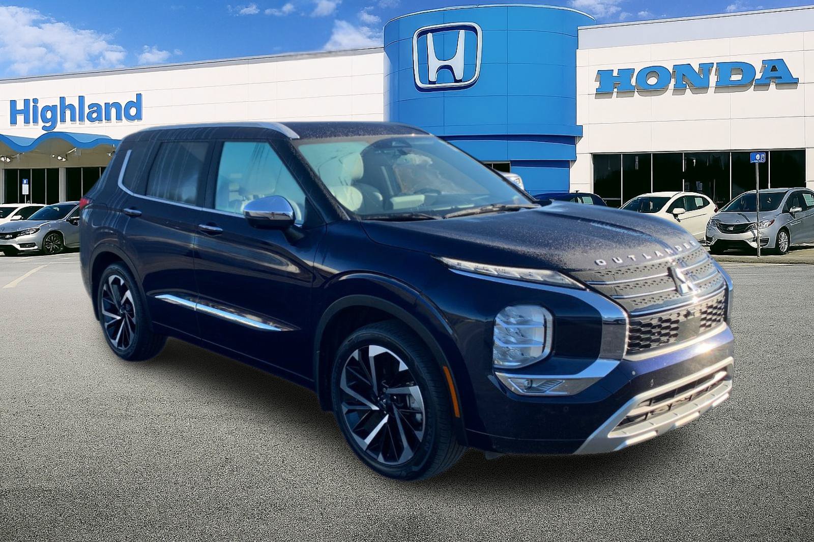 Used 2022 Mitsubishi Outlander SEL FWD image 7