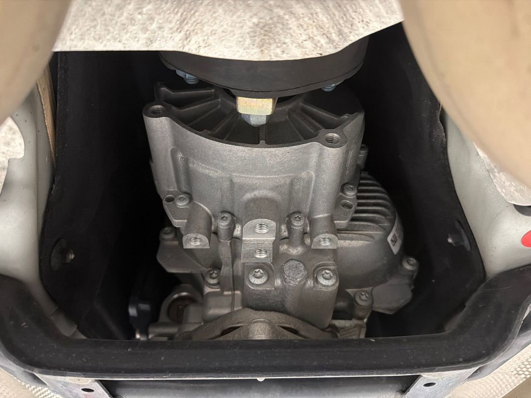 Used 2014 Mercedes-Benz CLS 550 4MATIC image 27