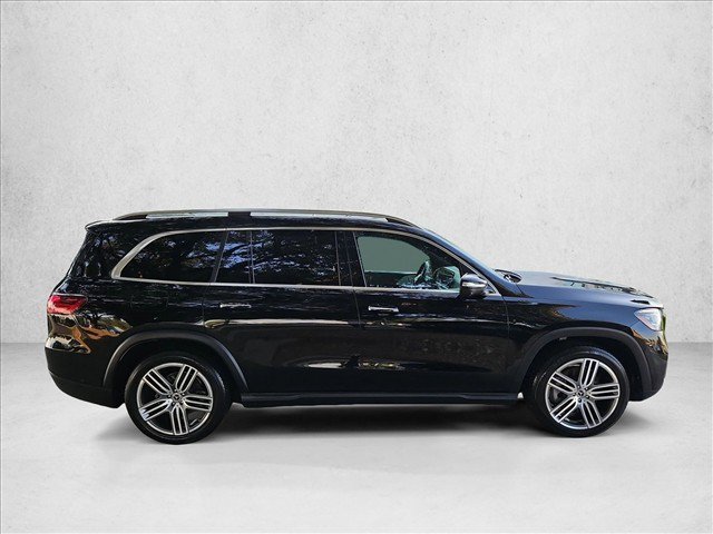 Used 2024 Mercedes-Benz GLS 450 4MATIC image 4