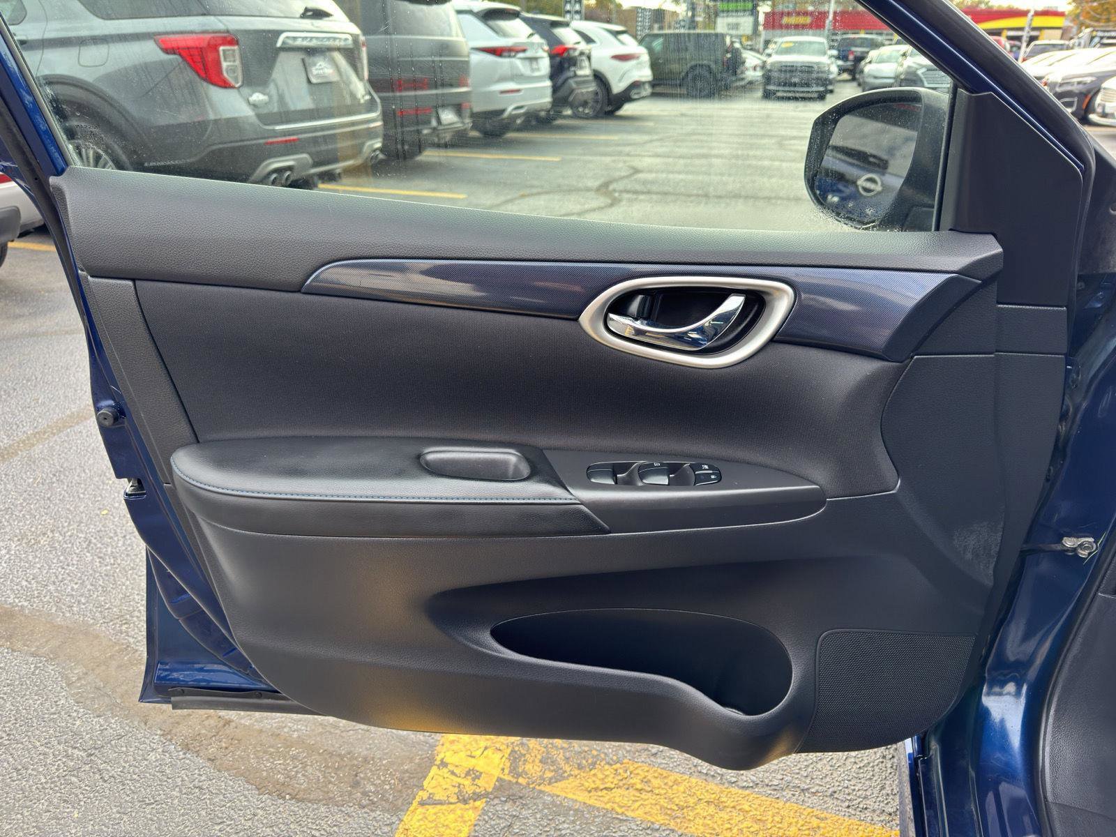 Used 2019 Nissan Sentra SR image 21