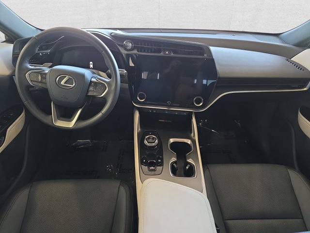 Certified 2023 Lexus RZ 450e Premium w/ Technology Package AWD/4WD image 9
