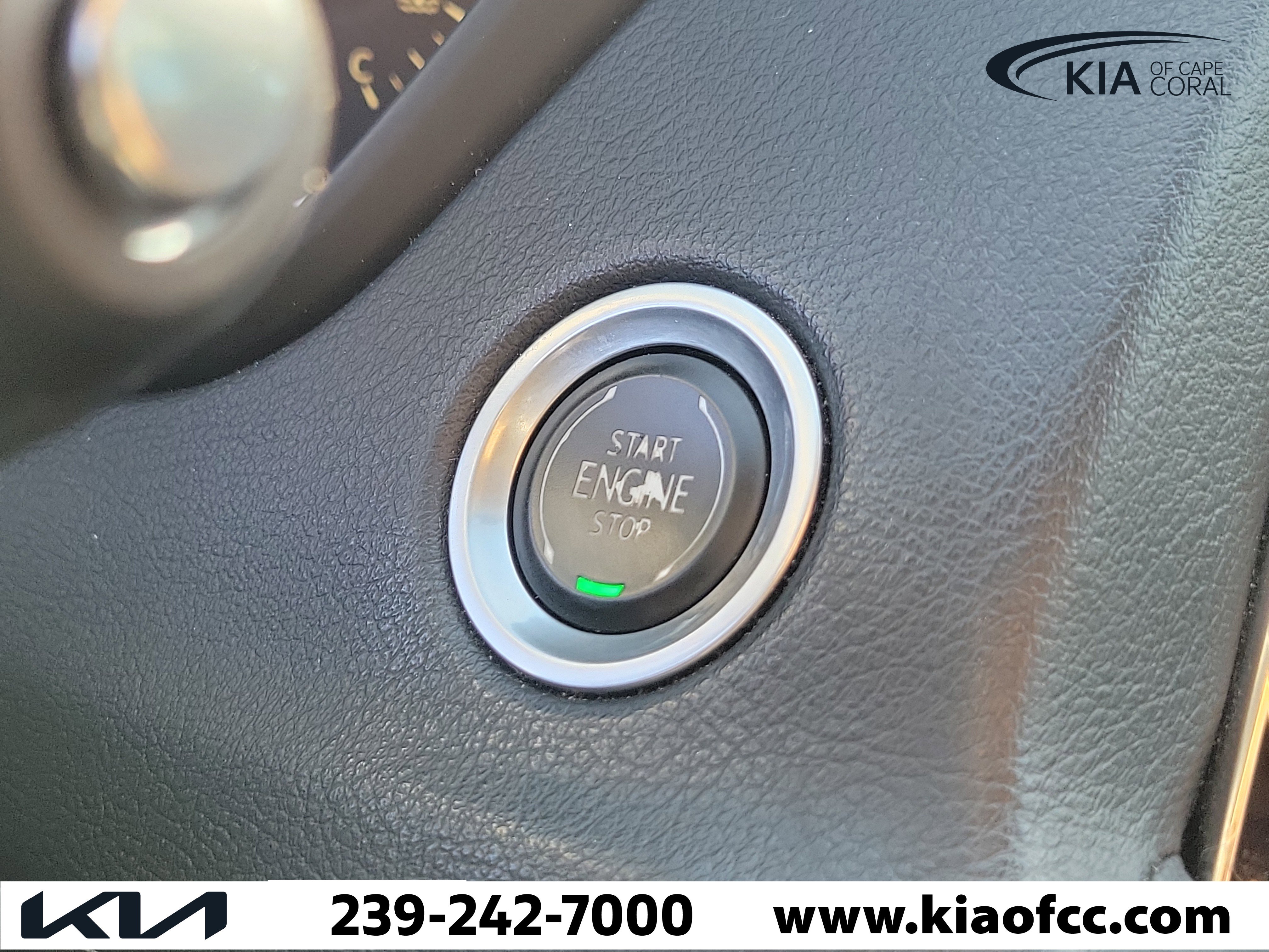 Used 2019 Cadillac XT4 Premium Luxury FWD image 31