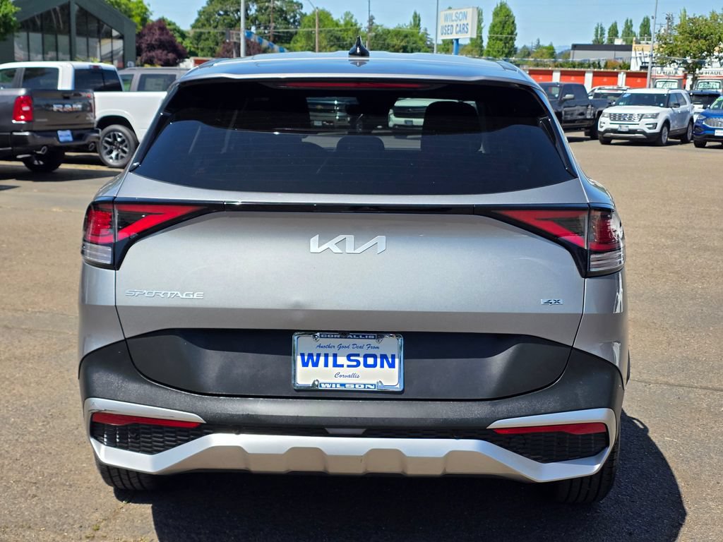 Used 2023 Kia Sportage LX AWD/4WD image 7