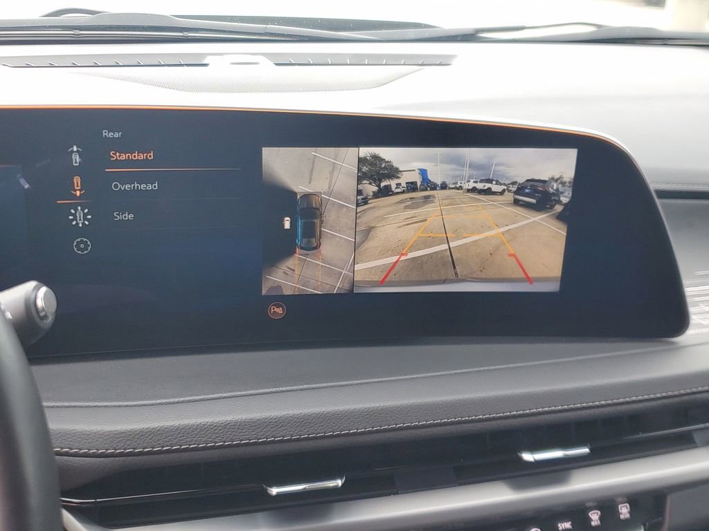 Used 2025 Cadillac XT4 Premium Luxury image 25