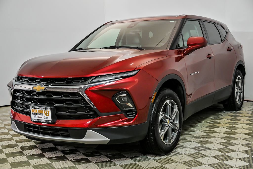 Used 2023 Chevrolet Blazer LT w/ Driver Confidence Package AWD/4WD image 5