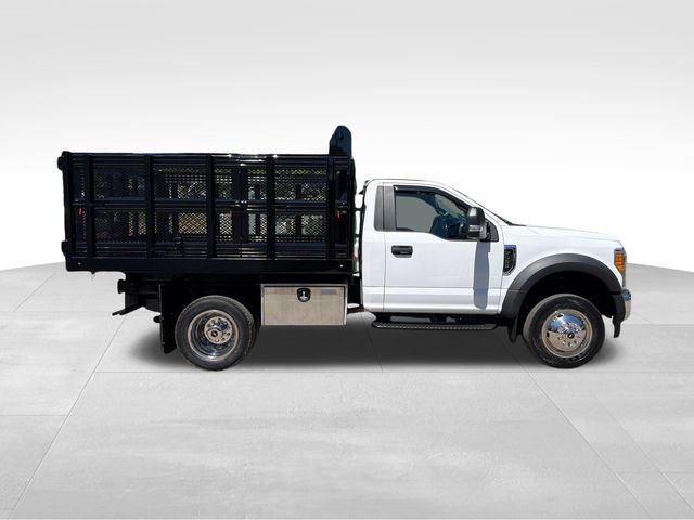Used 2017 Ford F550 4x4 Regular Cab Super Duty w/ Power Equipment Group image 2