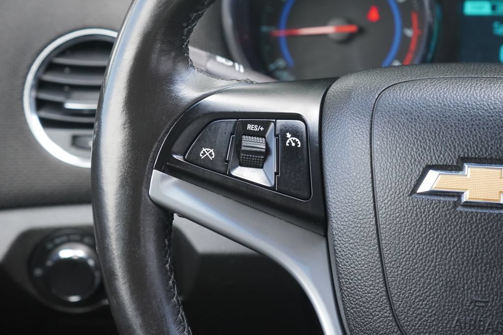 Used 2016 Chevrolet Cruze LTZ FWD image 14