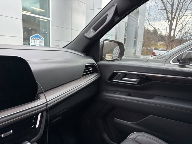 Used 2025 Chevrolet Tahoe Premier w/ Sun And Tow Package image 19