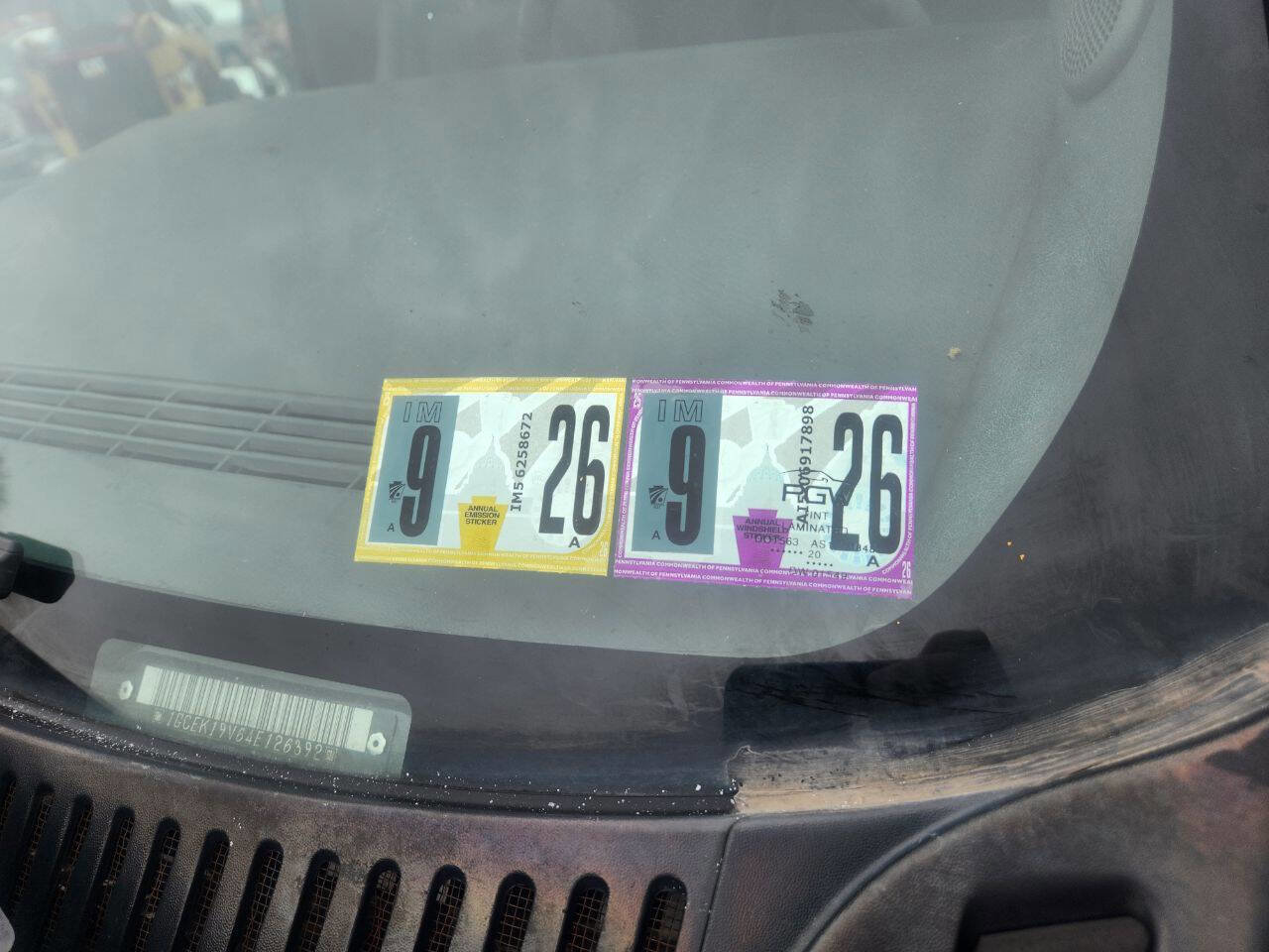 Used 2004 Chevrolet Silverado 1500 4x4 Extended Cab w/ Z71 image 8