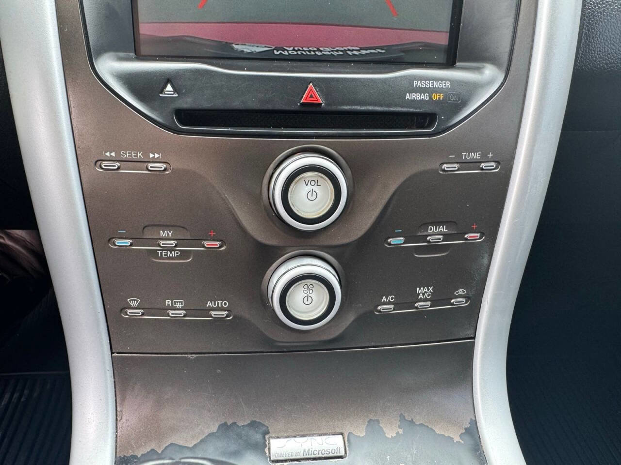 Used 2014 Ford Edge SEL w/ Equipment Group 201A AWD/4WD image 26