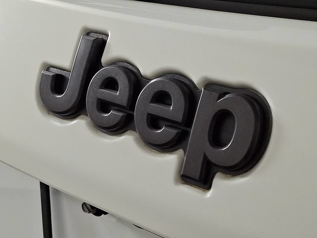 Used 2022 Jeep Compass High Altitude AWD/4WD image 30