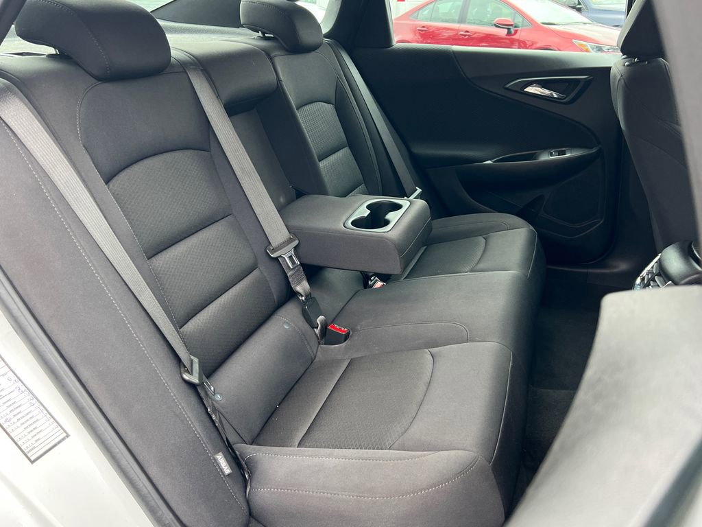 Used 2023 Chevrolet Malibu LT image 13
