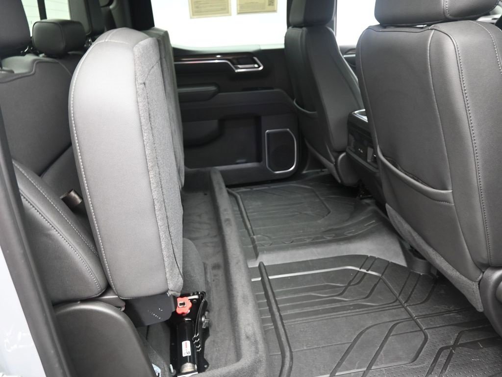 Used 2025 Chevrolet Silverado 1500 RST w/ Convenience Package II image 27