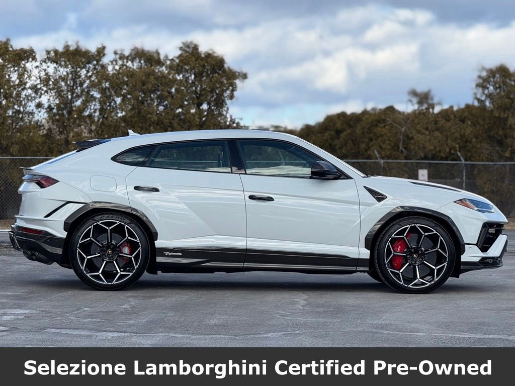 Used 2024 Lamborghini Urus Performante AWD/4WD image 6