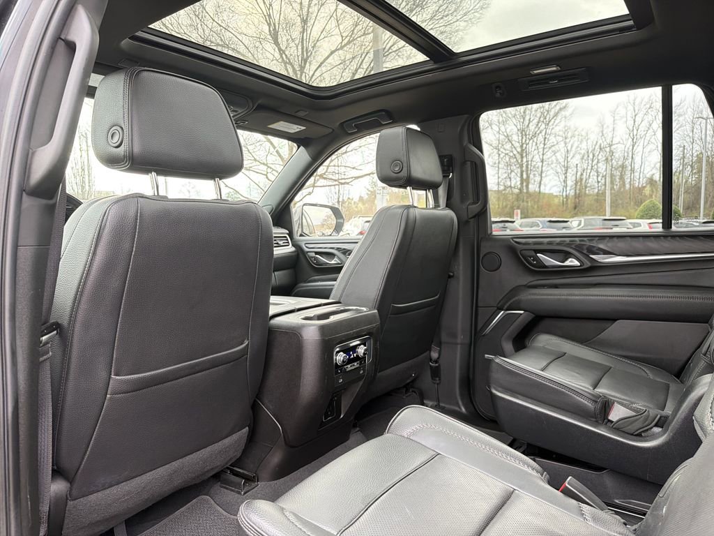 Used 2023 GMC Yukon Denali w/ Max Trailering Package image 13