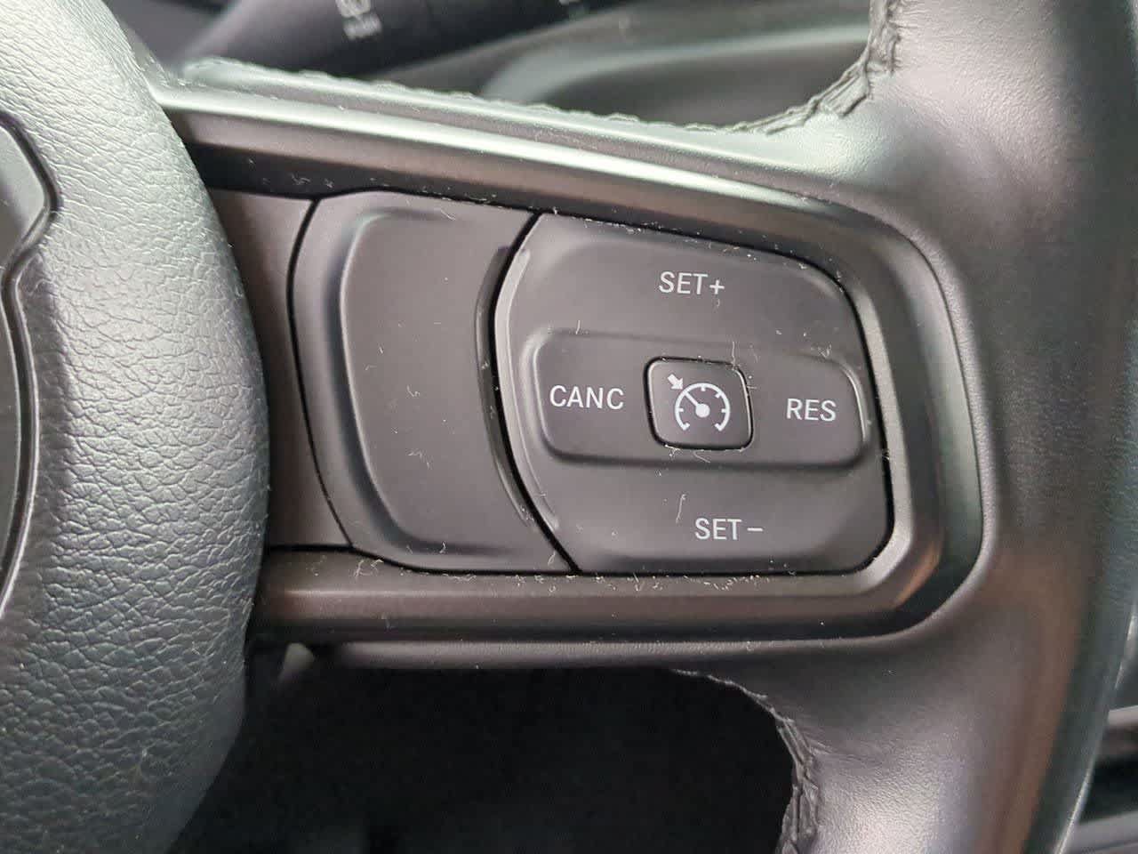 Used 2023 Jeep Wrangler Sport AWD/4WD image 23