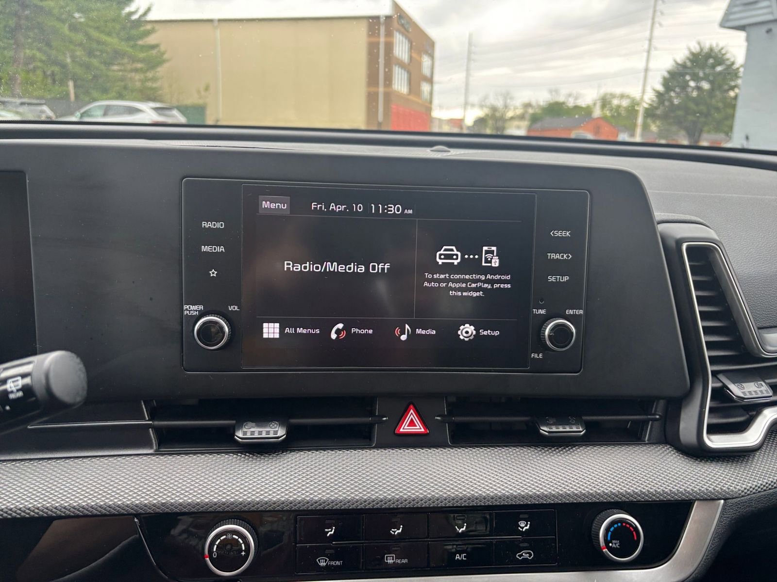 Used 2025 Kia Sportage LX image 20