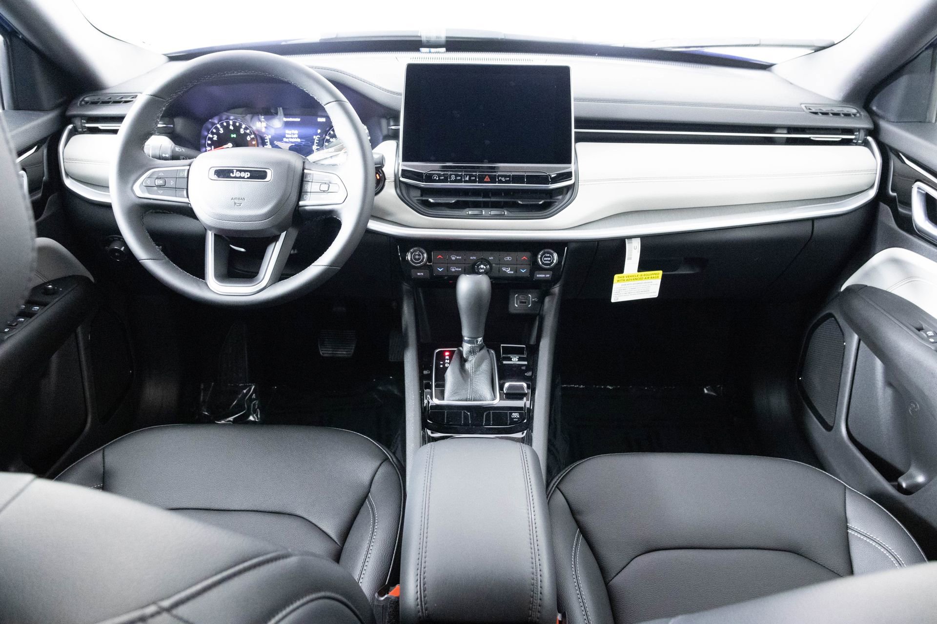 New 2026 Jeep Compass Limited image 3