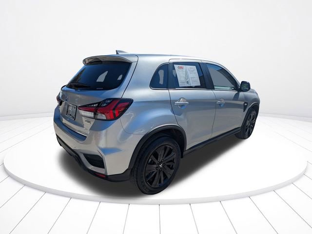 Used 2025 Mitsubishi Outlander Sport LE image 4