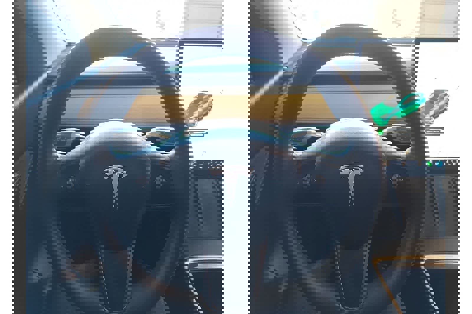 Used 2021 Tesla Model Y Long Range image 26