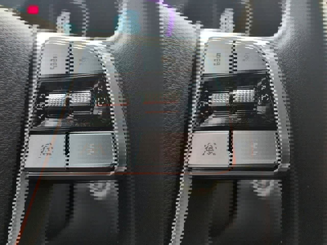 Used 2024 Kia Telluride S image 24