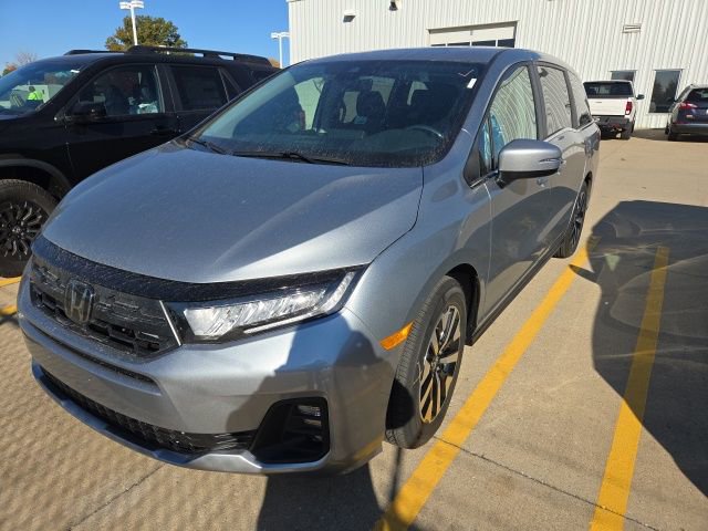 New 2026 Honda Odyssey EX-L image 2