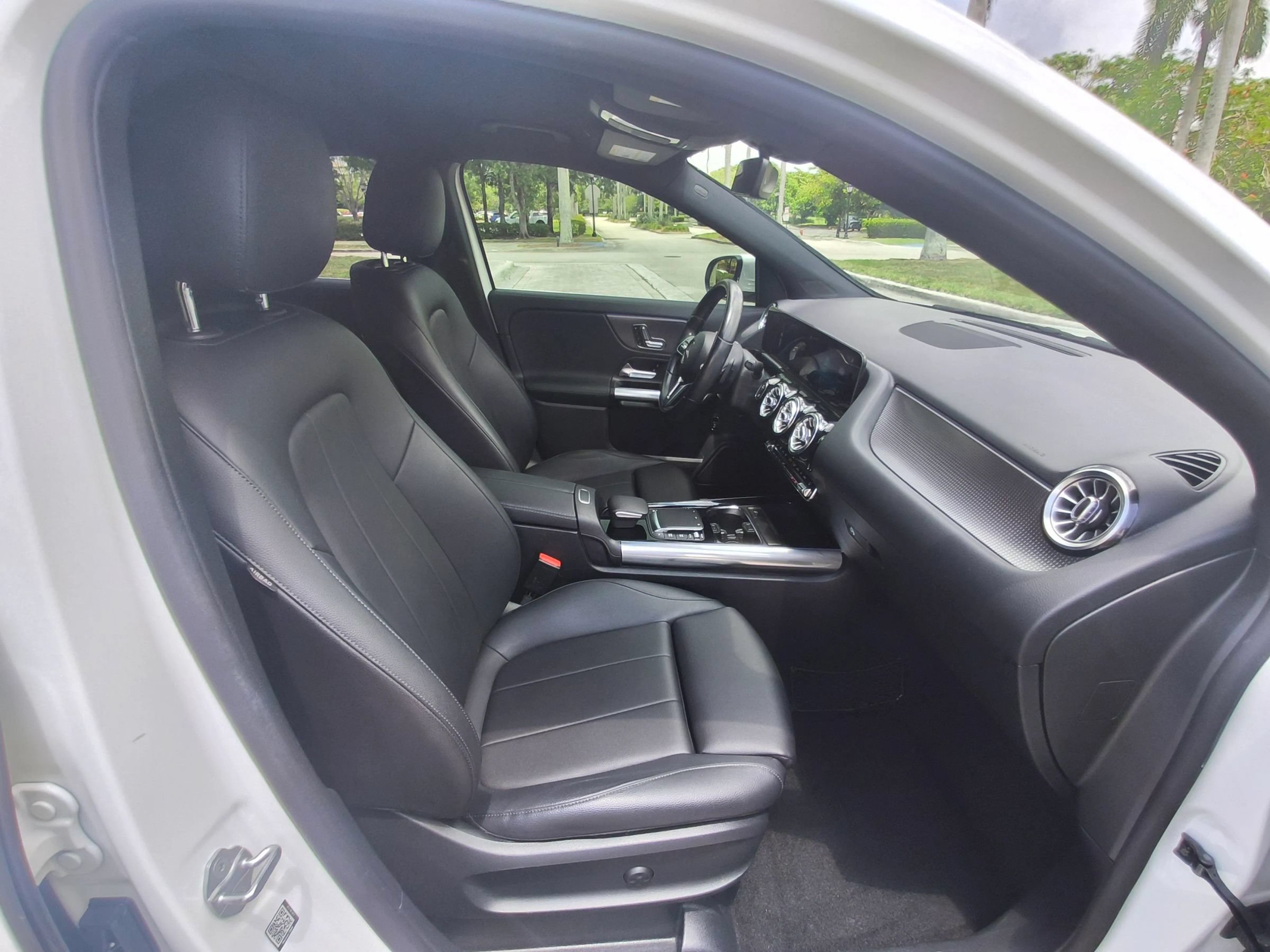 Used 2021 Mercedes-Benz GLA 250 image 36