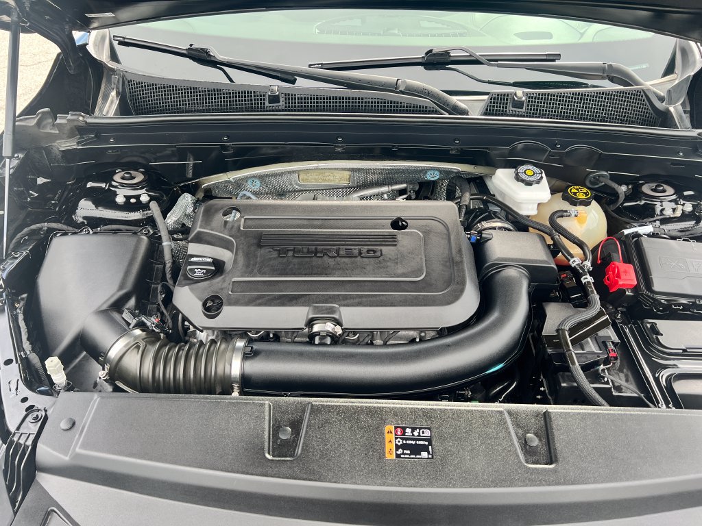 Used 2023 Buick Envision Essence AWD/4WD image 34