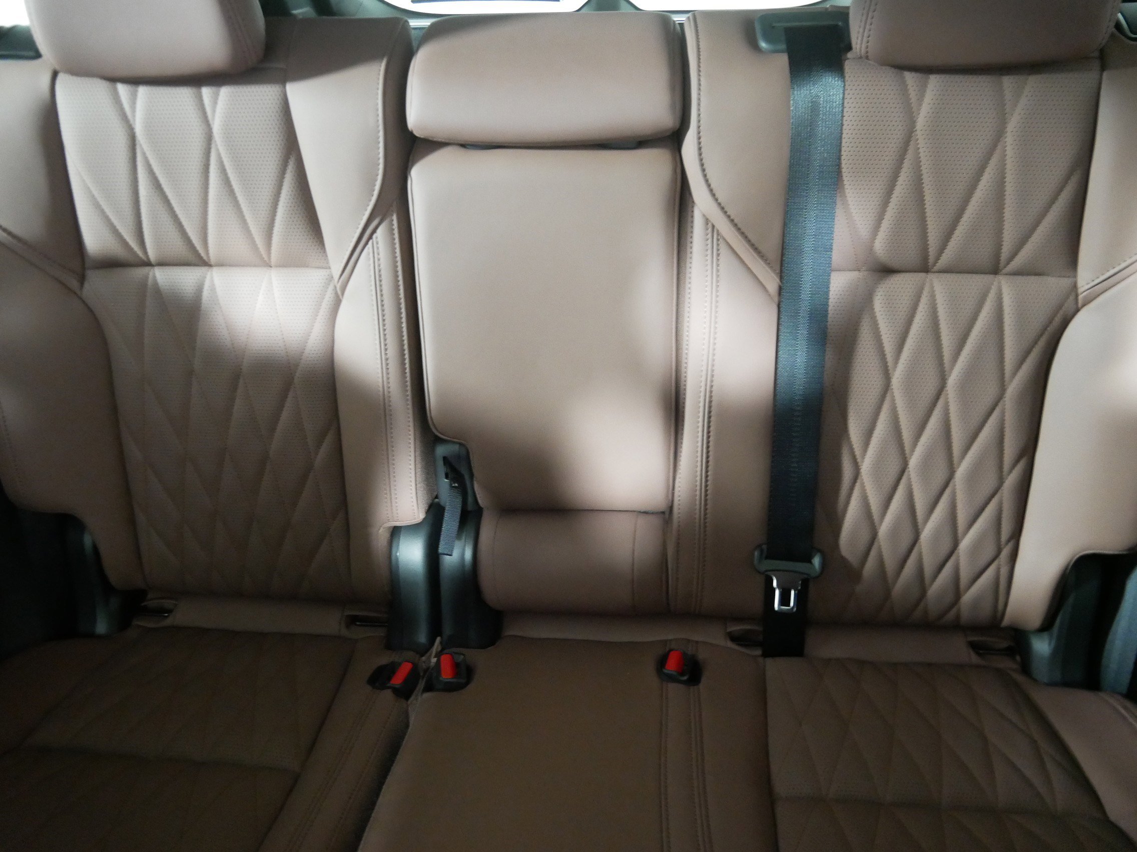 New 2025 Mitsubishi Outlander SEL image 3