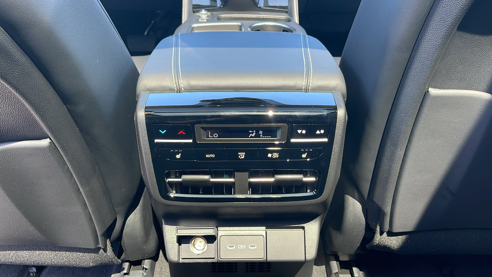 New 2026 Acura MDX SH-AWD w/ Advance Package image 11