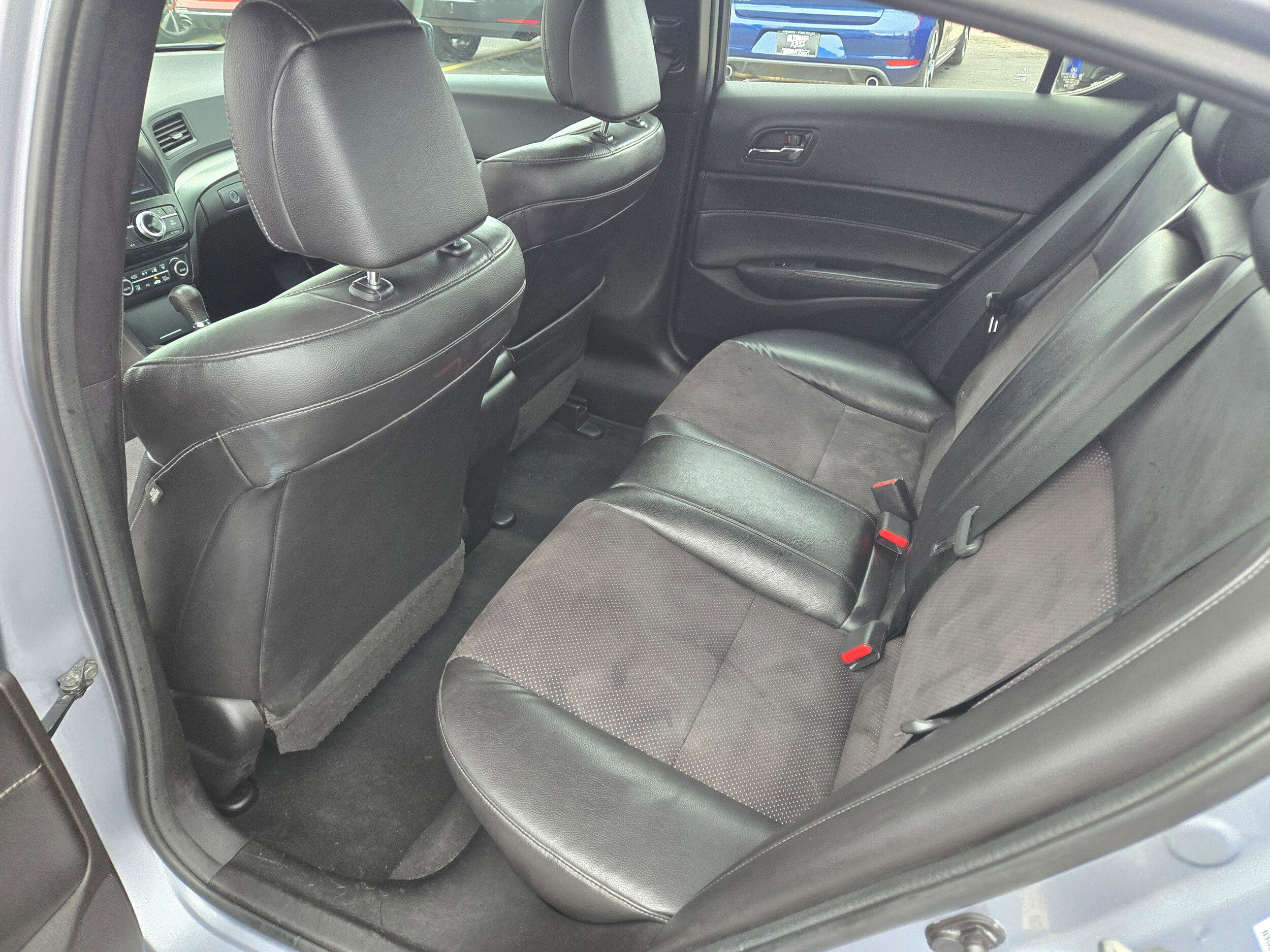 Used 2016 Acura ILX w/ Technology Plus Package image 8