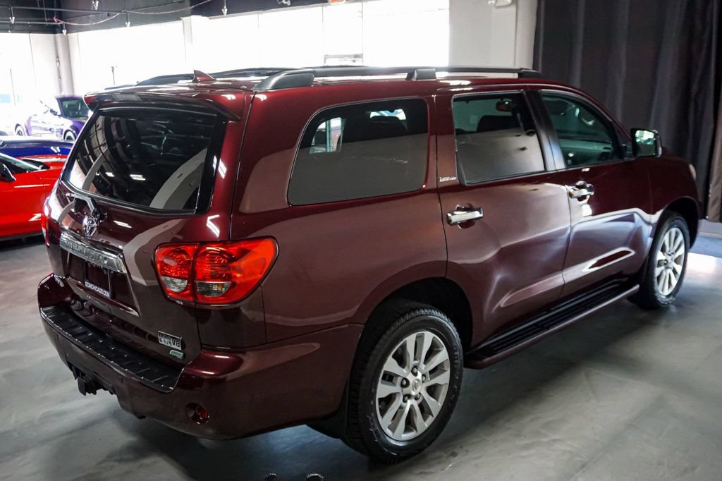 Used 2010 Toyota Sequoia Limited AWD/4WD image 36