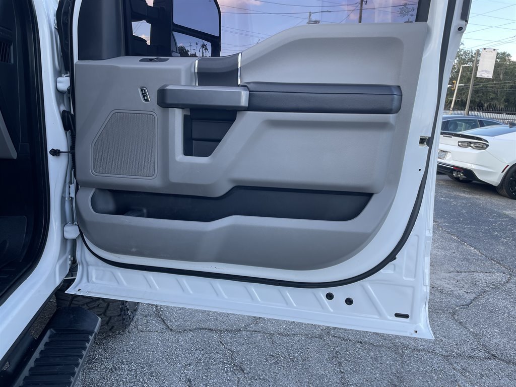 Used 2019 Ford F350 XLT AWD/4WD image 38