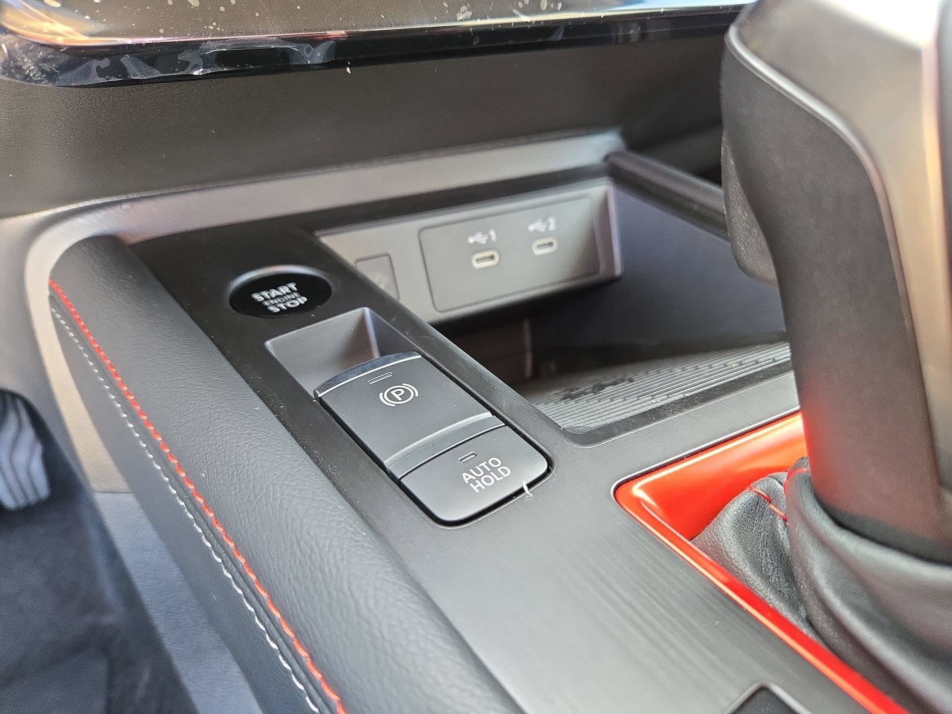 New 2026 Nissan Kicks SR w/ Cold Weather Package AWD/4WD image 28