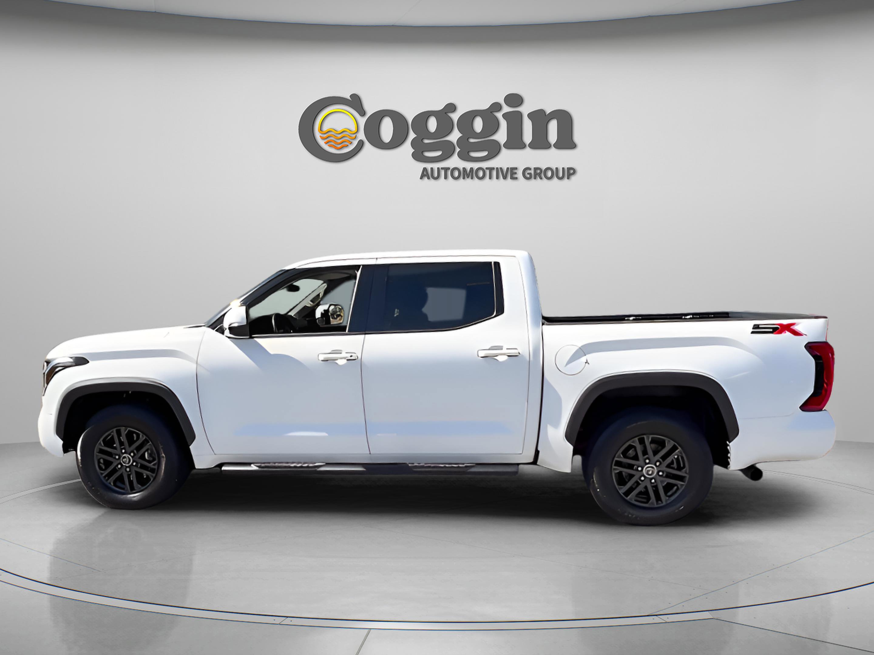 Used 2023 Toyota Tundra SR5 image 5