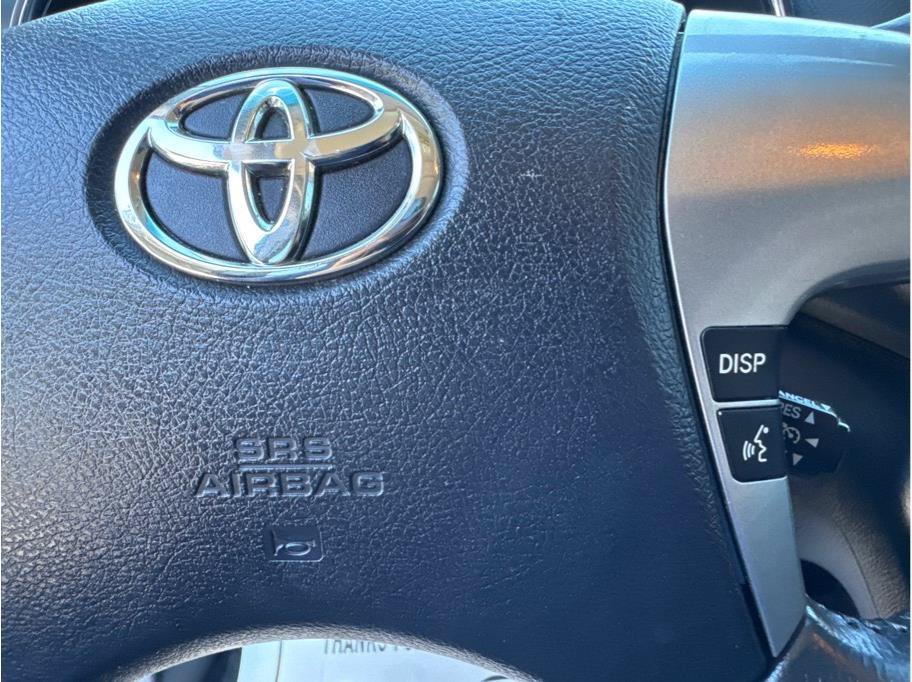 Used 2013 Toyota Highlander SE AWD/4WD image 28