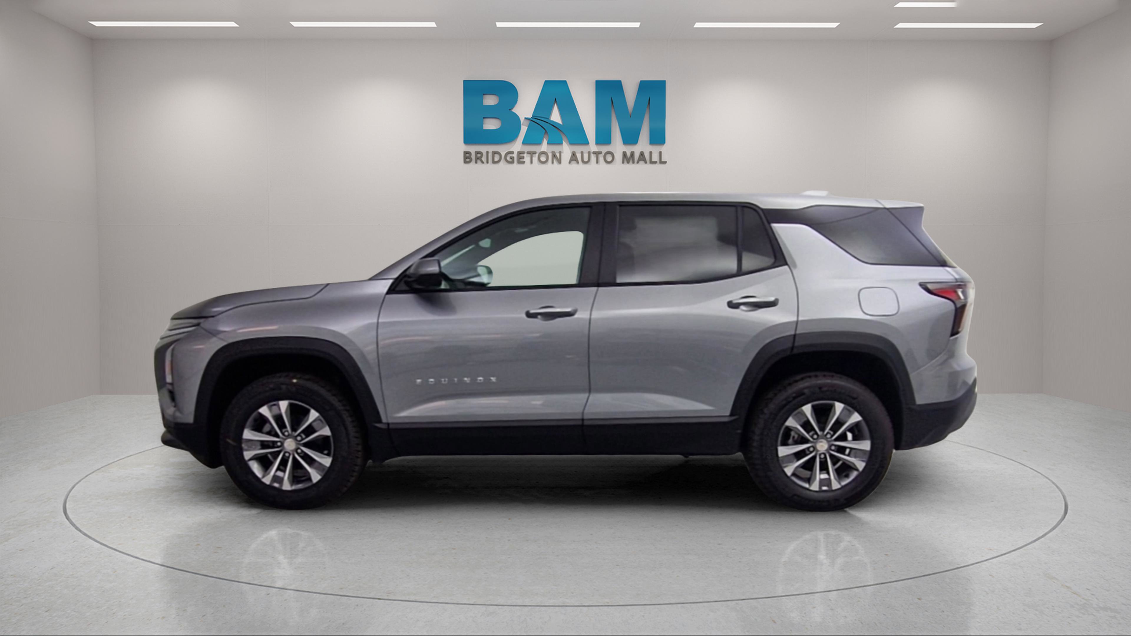 New 2026 Chevrolet Equinox LT w/ Safety and Technology Package image 4