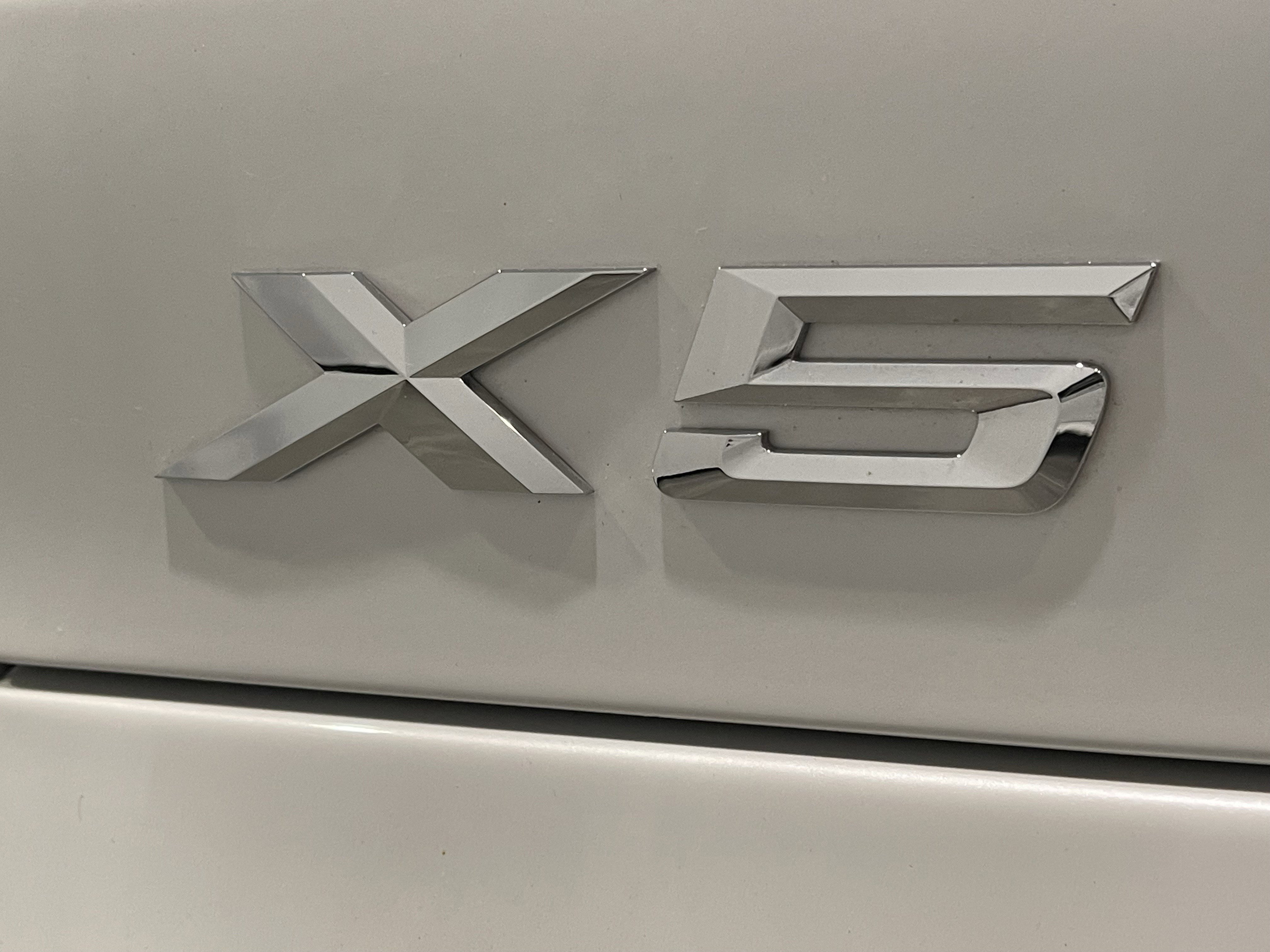 Certified 2025 BMW X5 xDrive40i w/ M Sport Package image 25