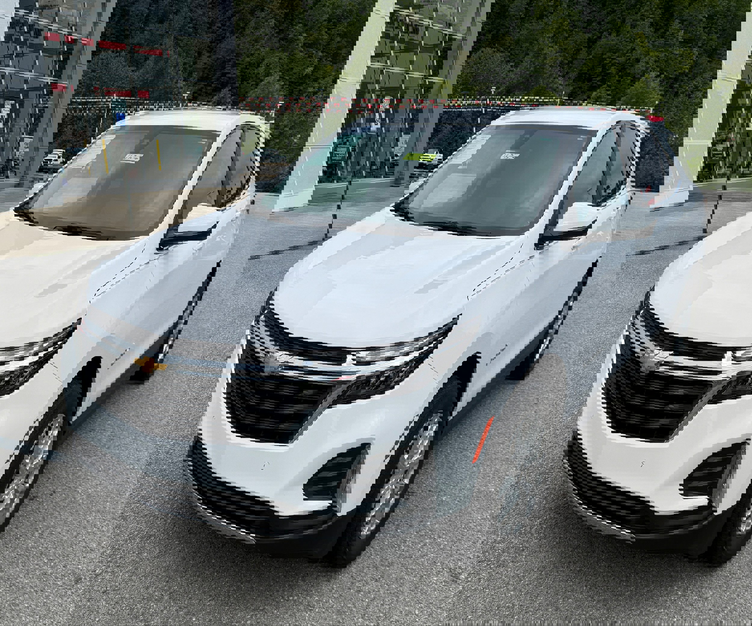 Used 2022 Chevrolet Equinox LT image 3