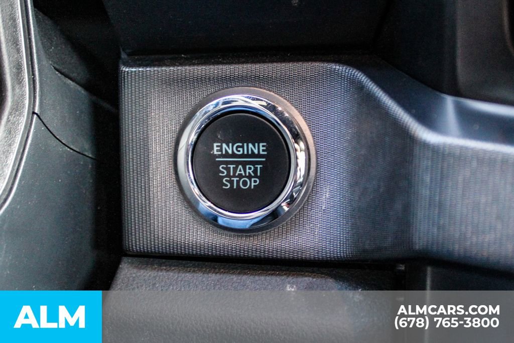 Used 2025 Ford F450 Platinum w/ FX4 Off-Road Package image 25